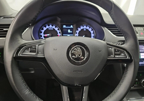 Skoda Octavia cena 63500 przebieg: 102129, rok produkcji 2019 z Milanówek małe 352